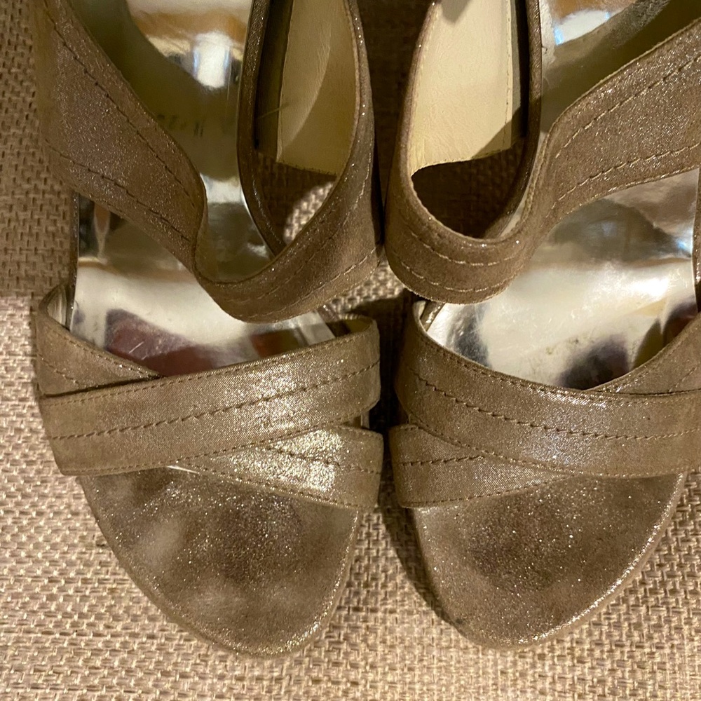 STUART WEITZMAN Strap Sandals, Size 8.5